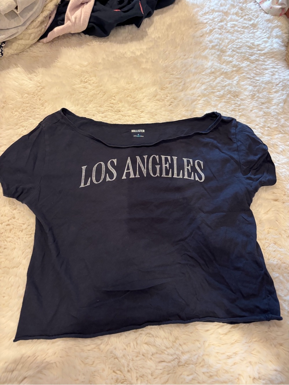 Hollister Navy Cropped 'Los Angeles' Graphic Tee